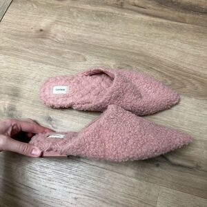 Birdies the Lark Pink Faux Shearling Slides Mules Sz 9